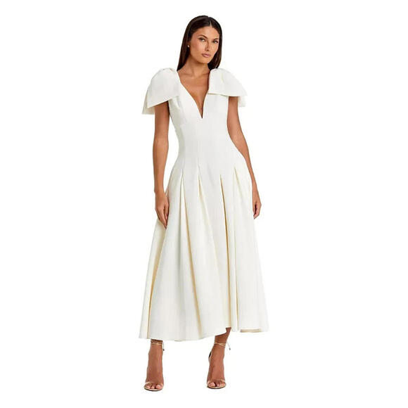 ivory wedding dress shop Lakely Wedding Dress – BirdieBridalFW